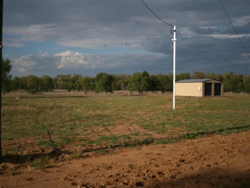 80 Edwardes Street, Roma QLD 4455