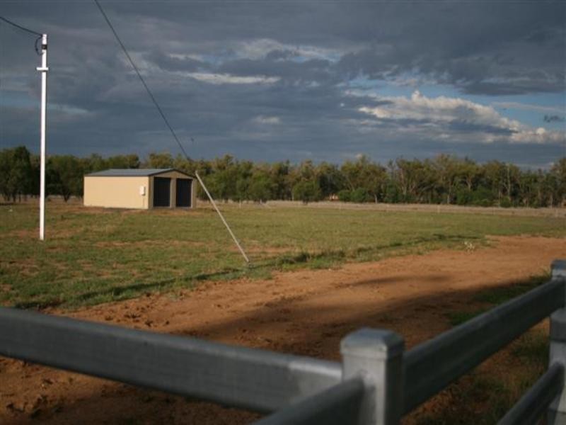 80 Edwardes Street, Roma QLD 4455