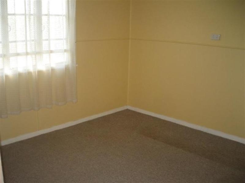 39 College Street, Wallumbilla QLD 4428