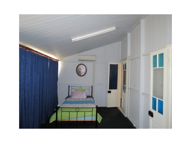 7 Maiden Street, Roma QLD 4455