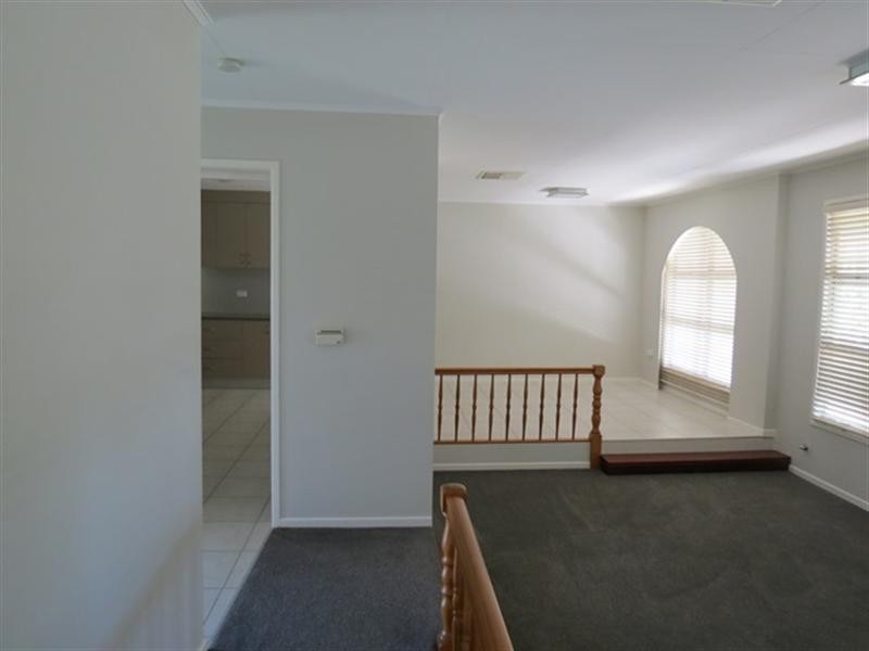 9 Borland Street, Roma QLD 4455