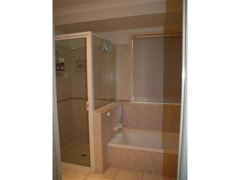 23 Madison Terrace, Roma QLD 4455