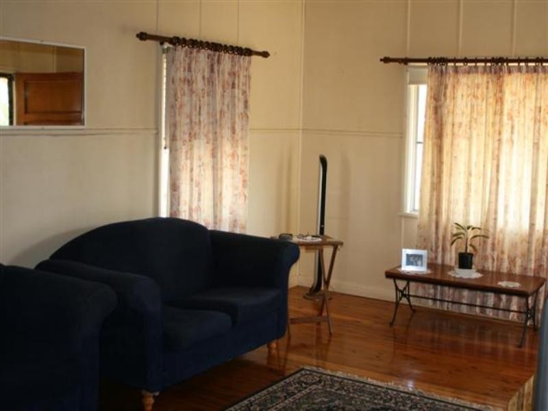26 Twine Street, Roma QLD 4455