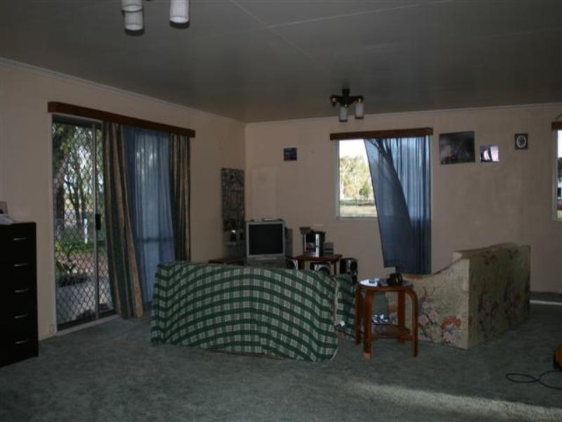 122 Northern Road, Roma QLD 4455