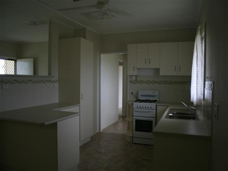 26 Luff Street, Roma QLD 4455