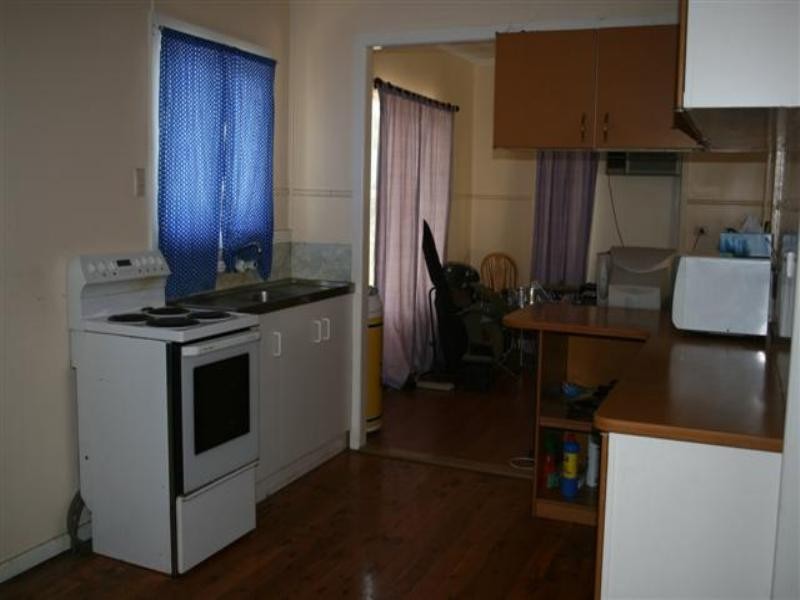 5 Martin Street, Roma QLD 4455