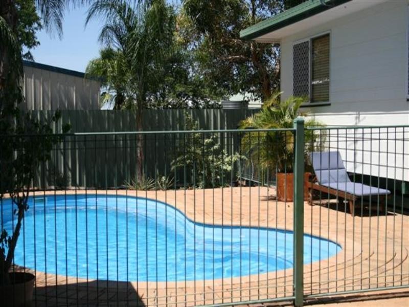 5 Rosedale Close, Roma QLD 4455