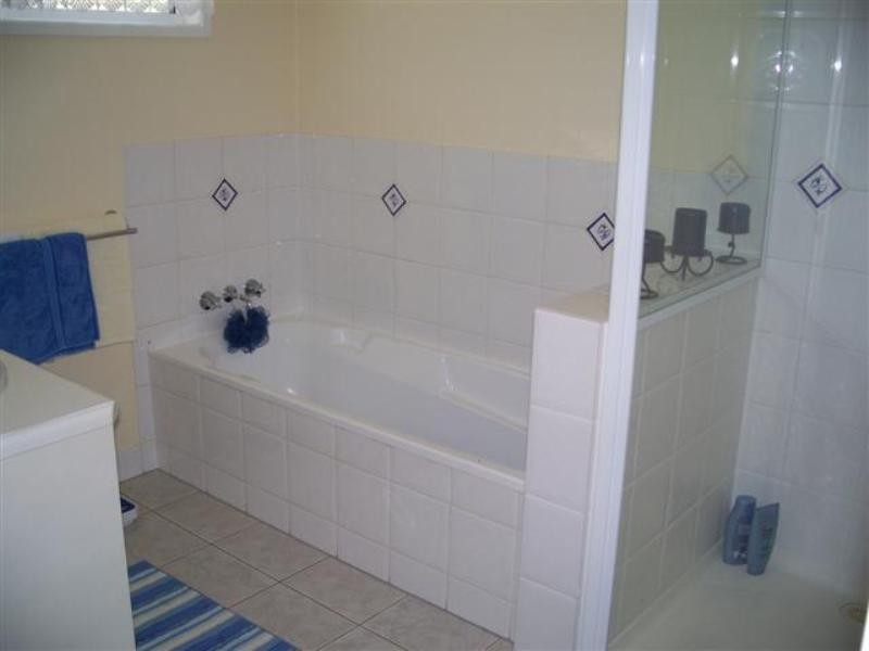 5 Rosedale Close, Roma QLD 4455