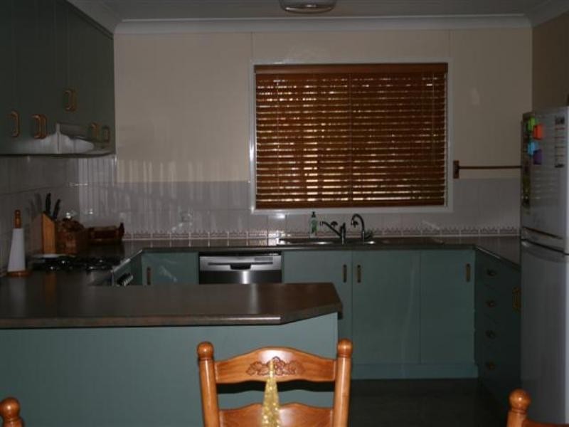 5 Rosedale Close, Roma QLD 4455