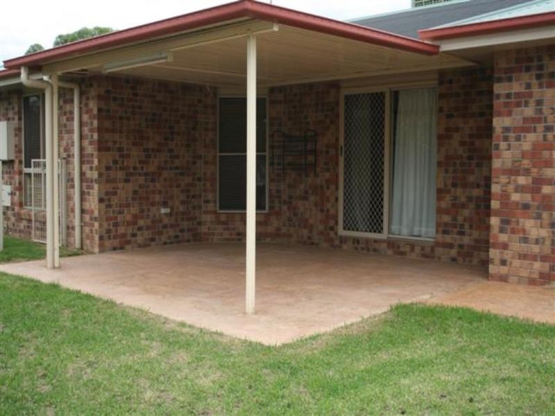 15 Madison Terrace, Roma QLD 4455