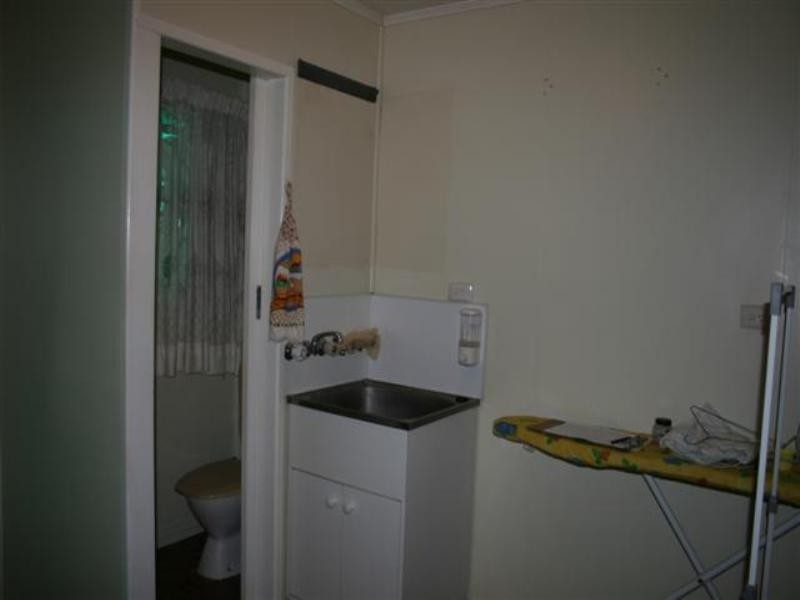 13 Elmer Street, Roma QLD 4455