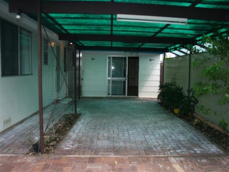 13 Elmer Street, Roma QLD 4455