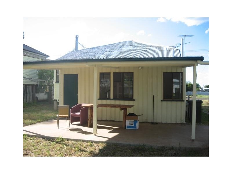 18 May Street, Roma QLD 4455