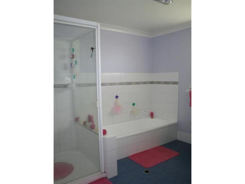 16 Karalee Court, Roma QLD 4455