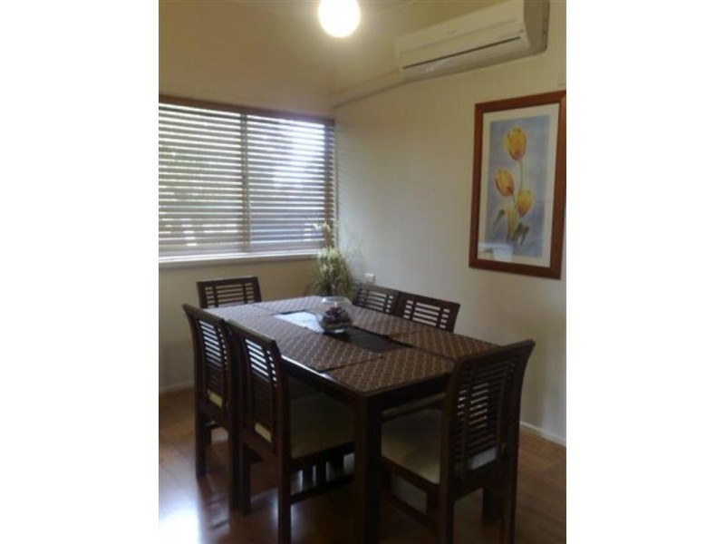 14 Russell Street, Roma QLD 4455