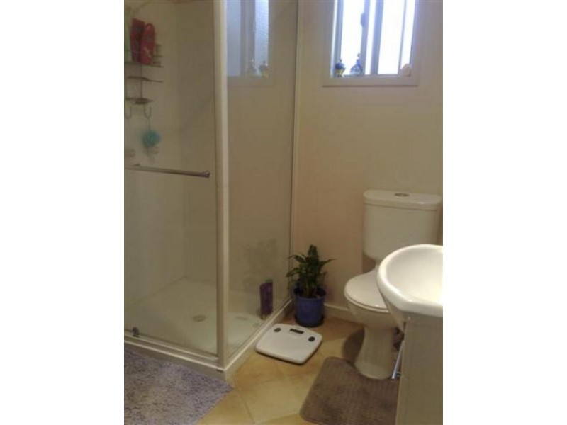 14 Russell Street, Roma QLD 4455