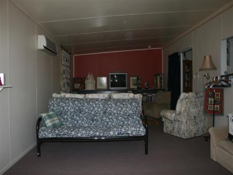 37 Spencer Street, Roma QLD 4455