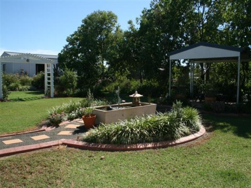 37 Spencer Street, Roma QLD 4455