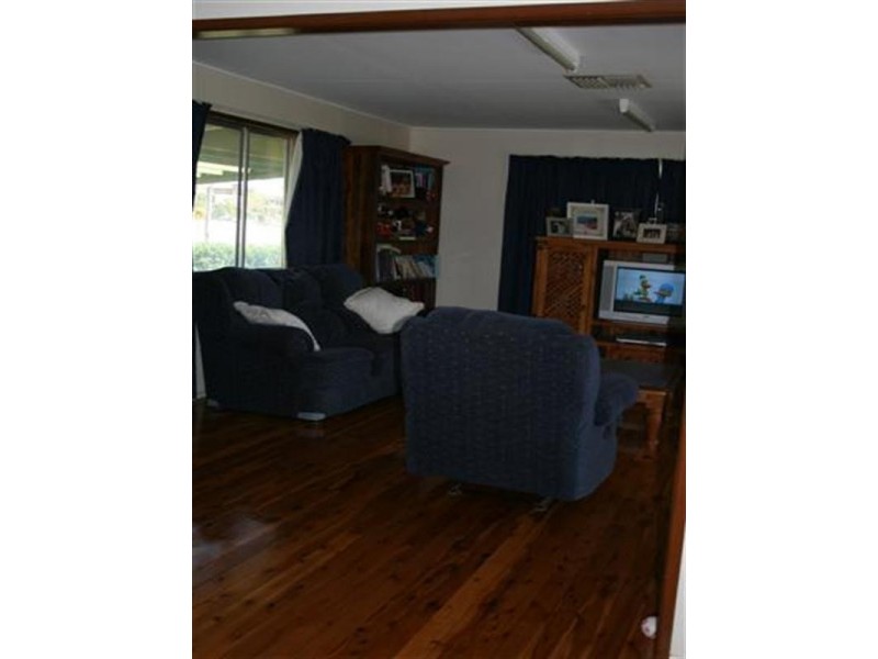 84 BOWEN Street, Roma QLD 4455