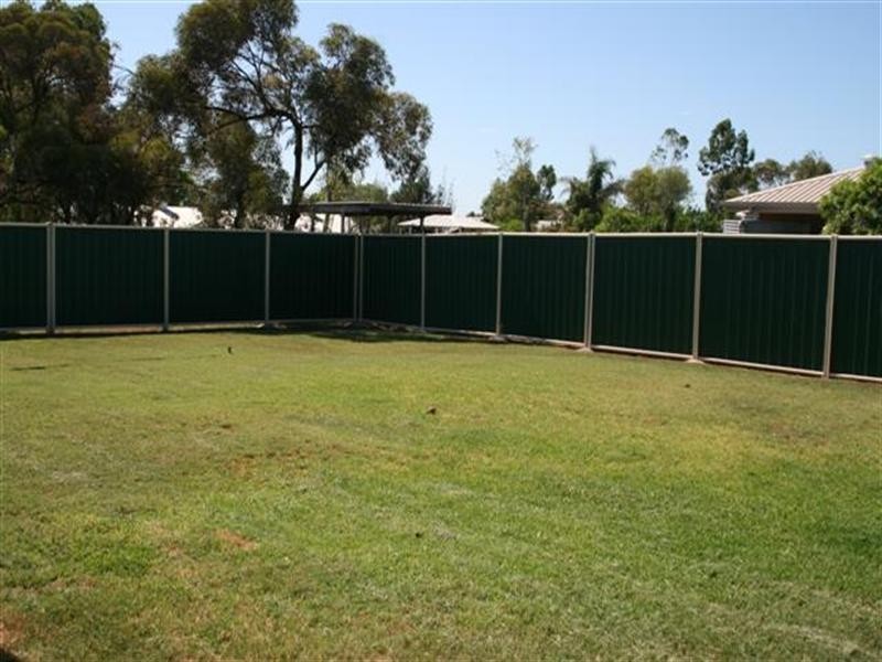 84 BOWEN Street, Roma QLD 4455