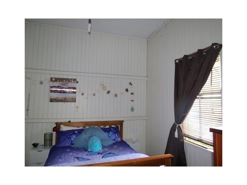 25 Station Street, Roma QLD 4455