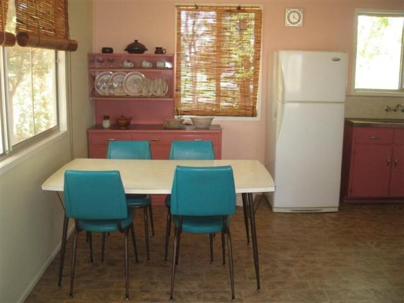 15 South Street, Roma QLD 4455