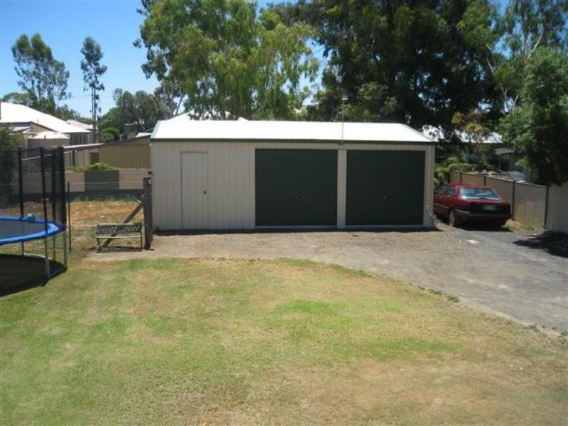 11 May Street, Roma QLD 4455