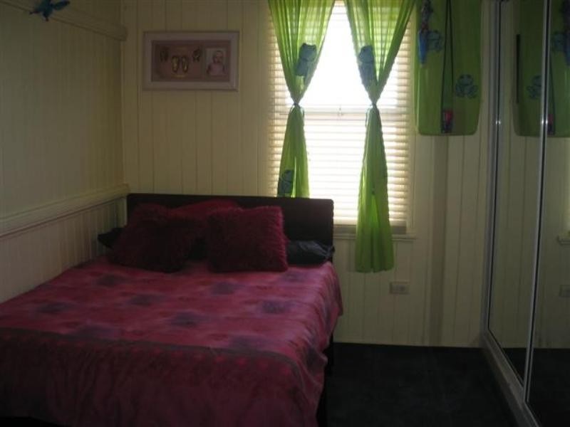 11 May Street, Roma QLD 4455