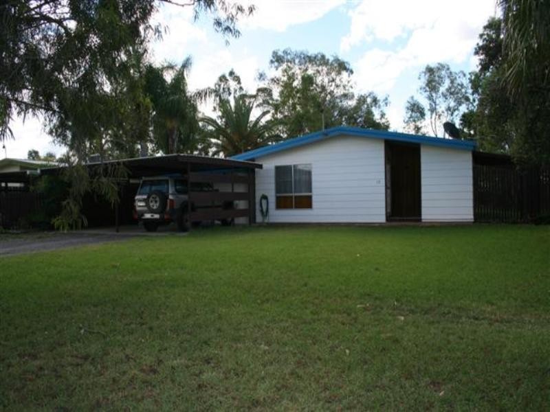 13 Elmer Street, Roma QLD 4455