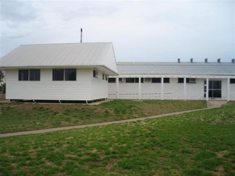 3 Fleming Drive, Roma QLD 4455