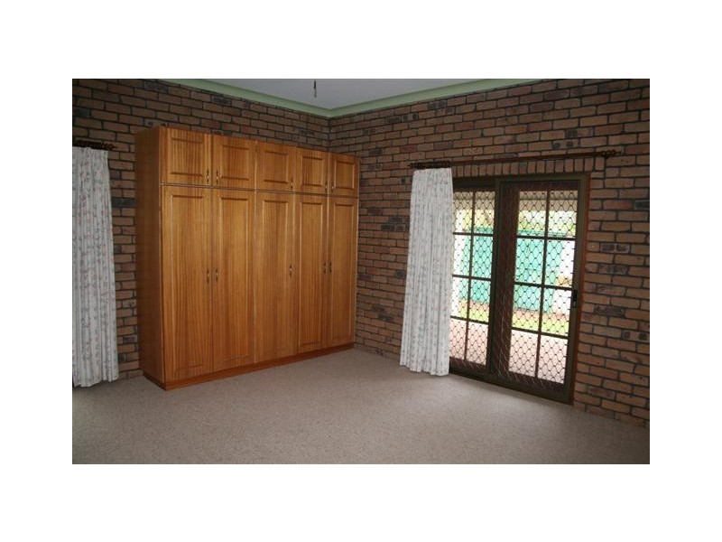 13 Marsden Court, Roma QLD 4455