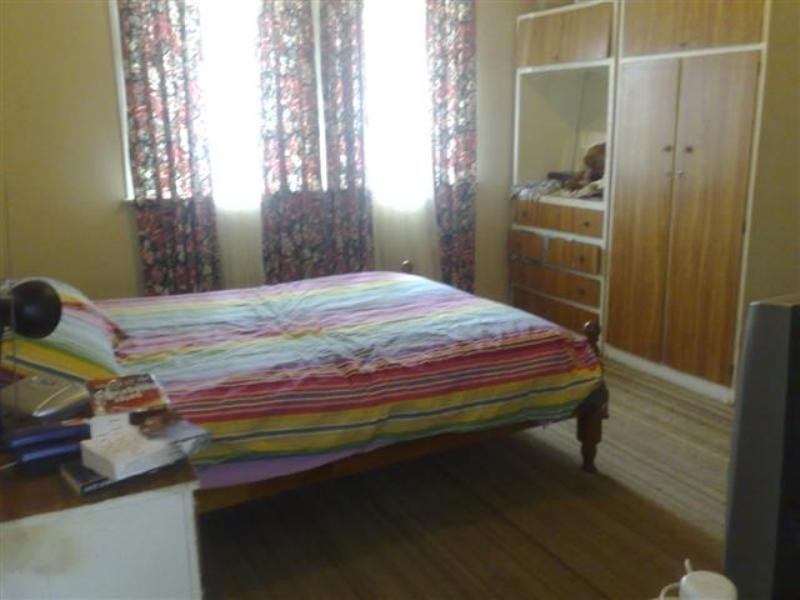 9 Fowles Street, Roma QLD 4455