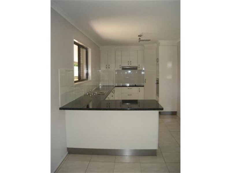 21 Alexander Avenue, Roma QLD 4455