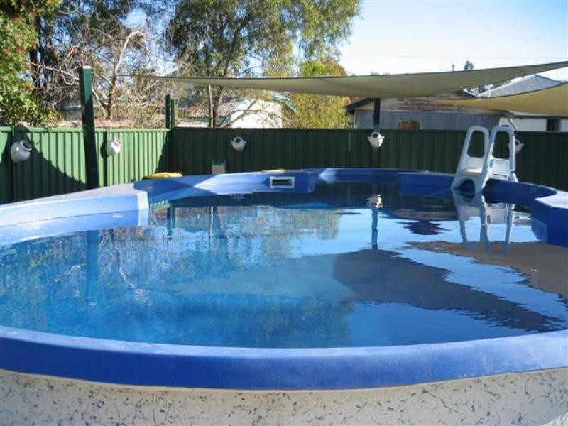 17 Crawford Street, Roma QLD 4455