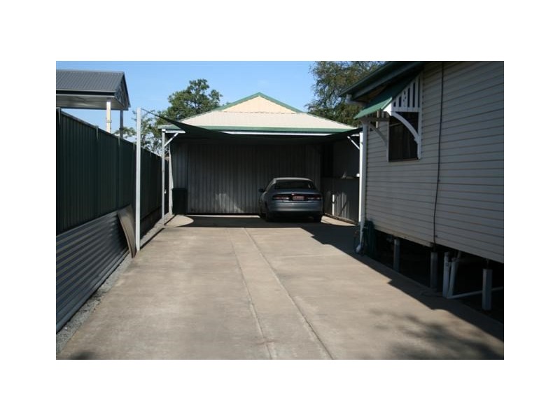 52 Hawthorne Street, Roma QLD 4455