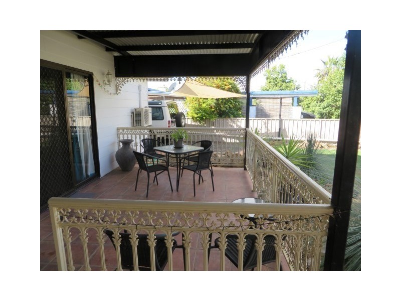 115 Miscamble Street, Roma QLD 4455