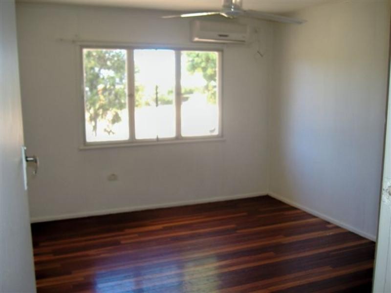 3 Augusta Street, Surat QLD 4417