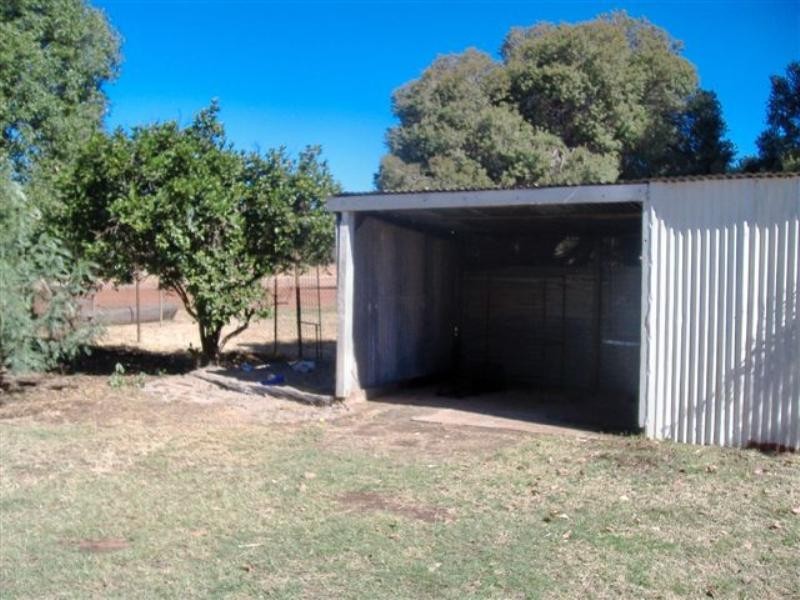 3 Augusta Street, Surat QLD 4417