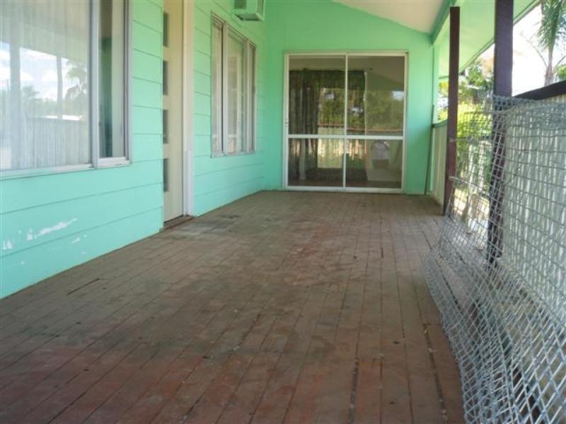 19 Lewis Street, Roma QLD 4455