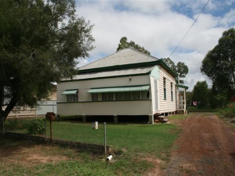 13 Soutter Street, Roma QLD 4455