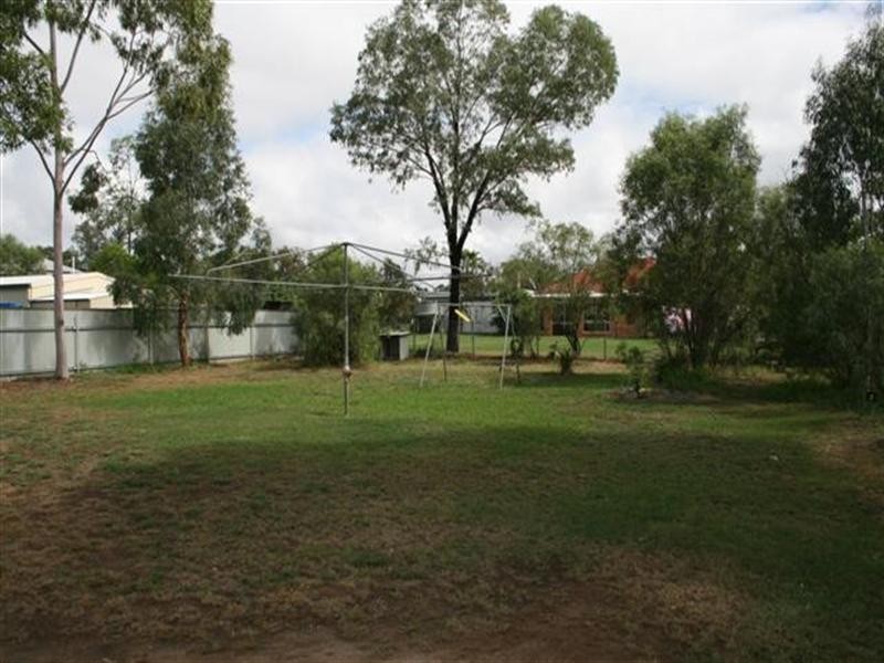 13 Soutter Street, Roma QLD 4455