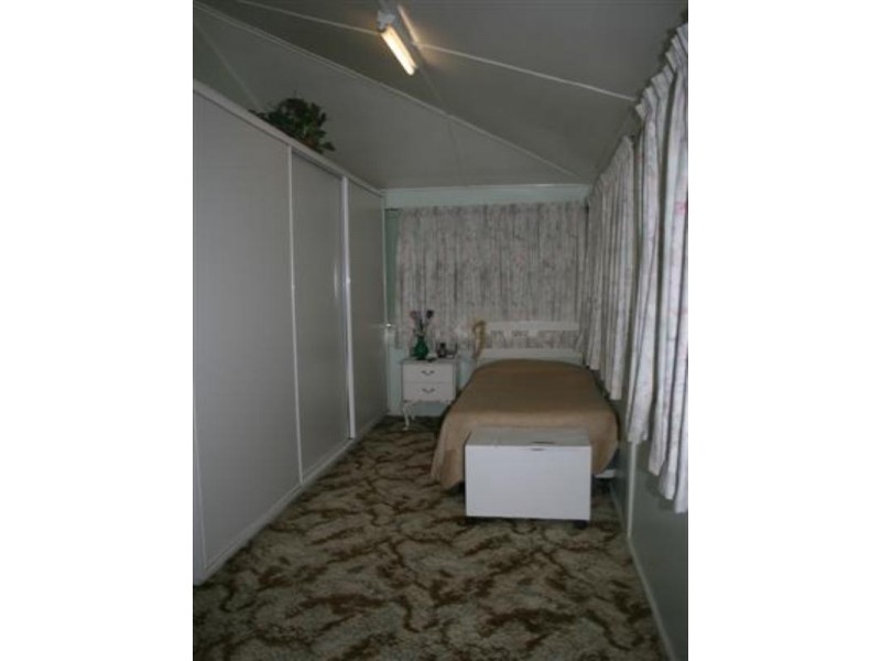 16 Phillip Street, Roma QLD 4455