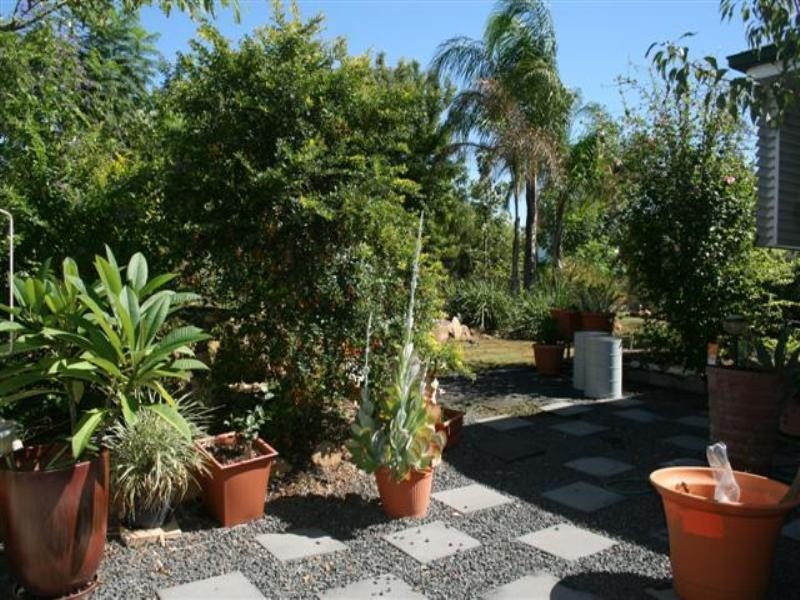 16 Phillip Street, Roma QLD 4455