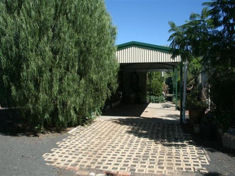 16 Phillip Street, Roma QLD 4455