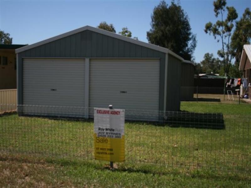 65 Raglan Street, Roma QLD 4455