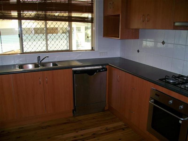 44 Taylor Street, Roma QLD 4455