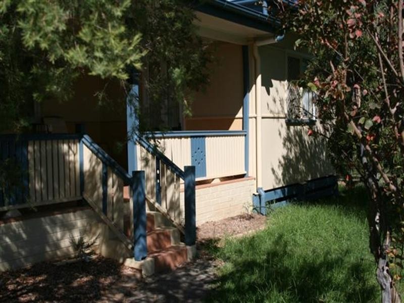 44 Taylor Street, Roma QLD 4455