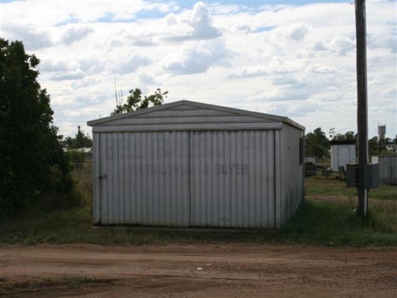 137 Raglan Street, Roma QLD 4455