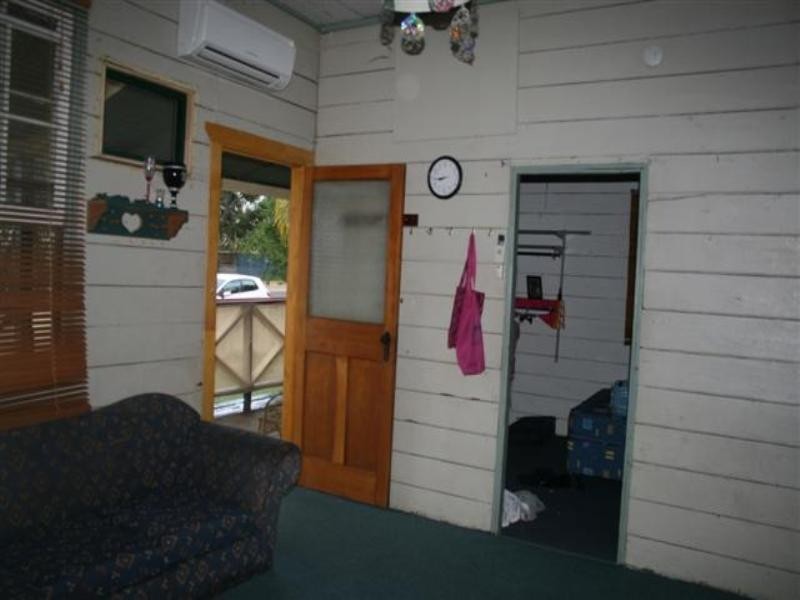 101 Charles Street, Roma QLD 4455