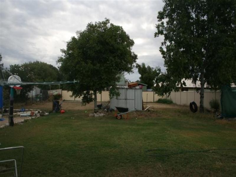 101 Charles Street, Roma QLD 4455